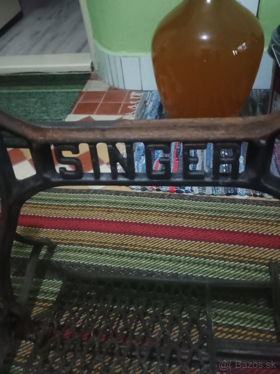 Predám šijací stroj Singer z roku 1915 - 4