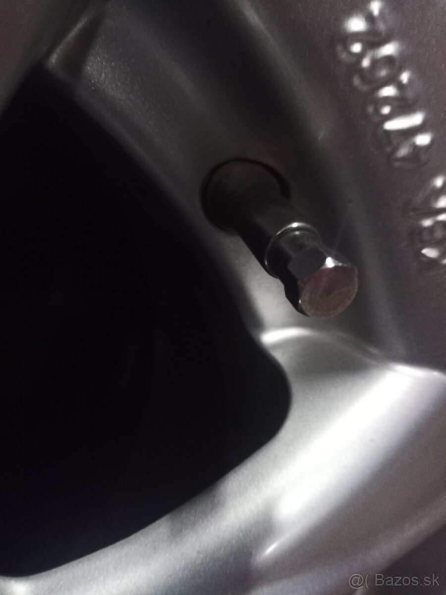 Hliníkové disky Dacia Logan Dokker - 4