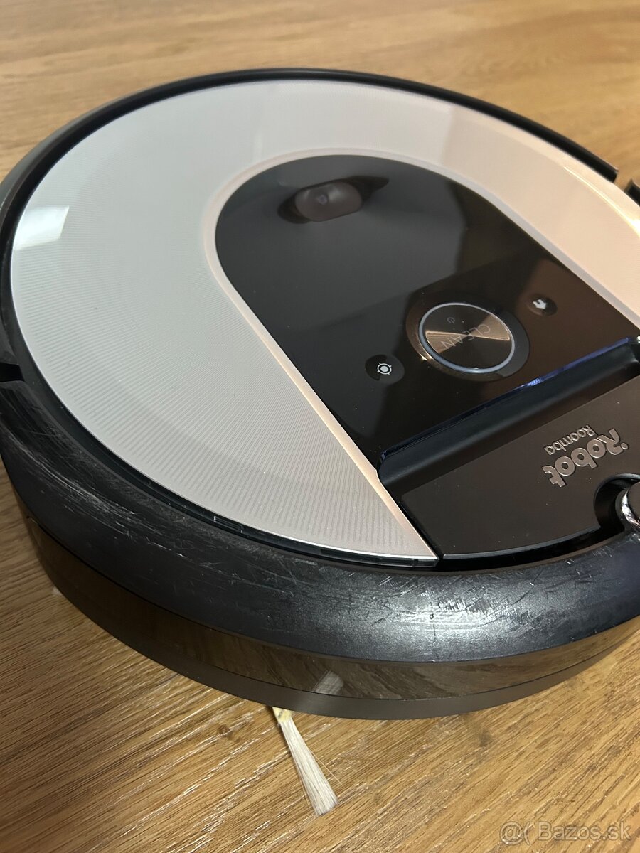 irobot roomba I7 - 4