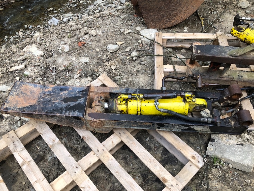 náhradné diely na bielorus 2621B - 4