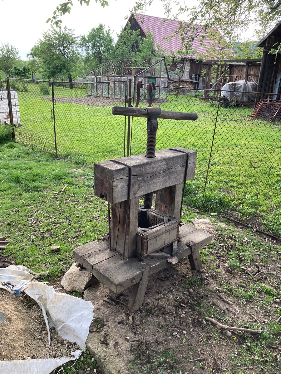 Historický lis na jablká - 4