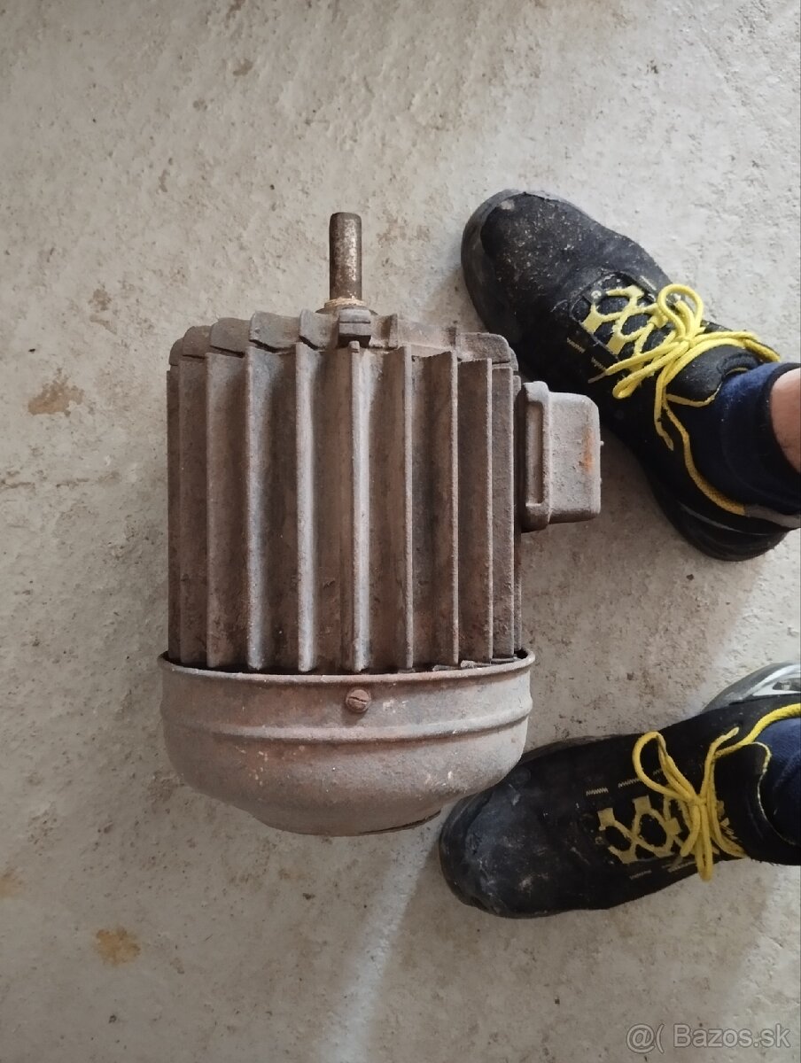 Elektromotor cca 1.5kW - 4