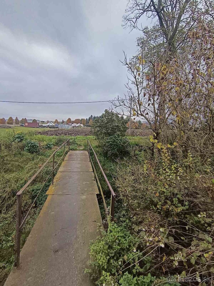 Záhradný pozemok pri potoku - 4