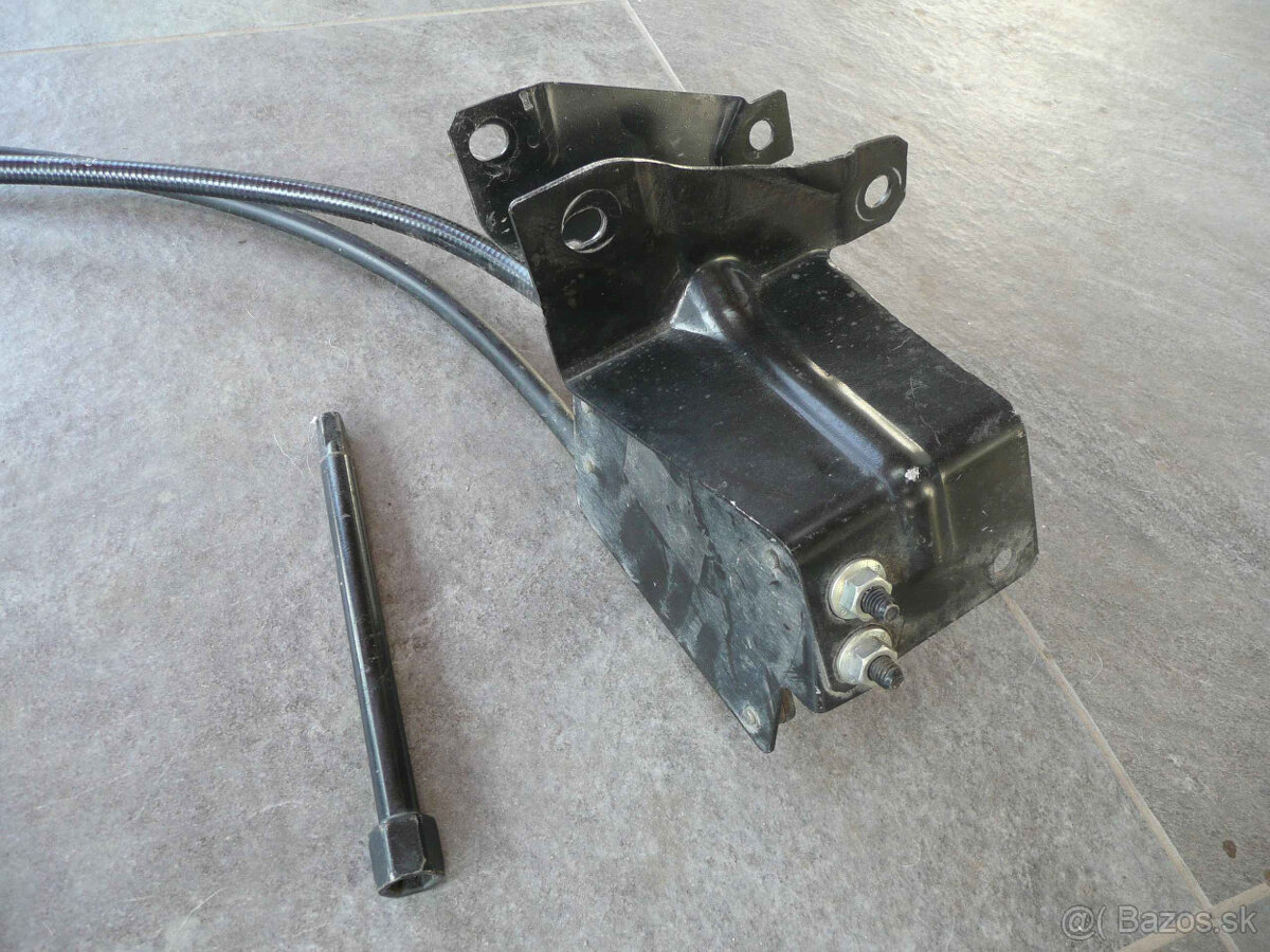 Naviják rezervného kolesa - 4