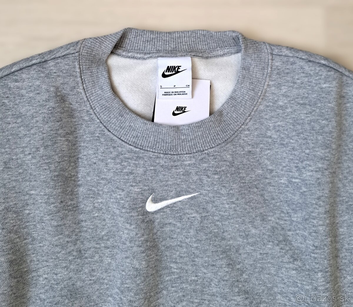 Mikina zn. Nike, veľ. M/L - 4