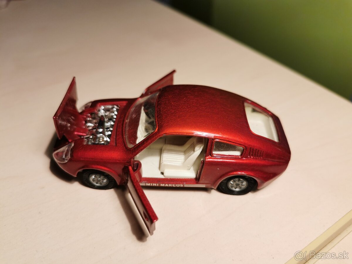 Corgi toys Mini Marcos GT Golden Jack - 4