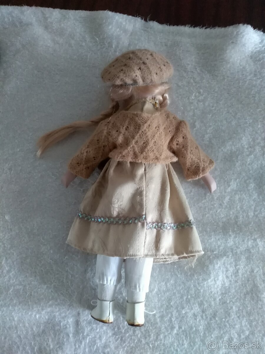 Dekoracna babika - 4