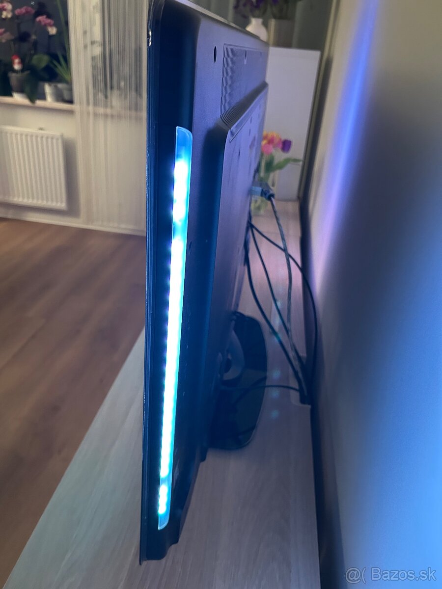 LED Full HD LCD TV Philips 40PFL7605H/12 - 4