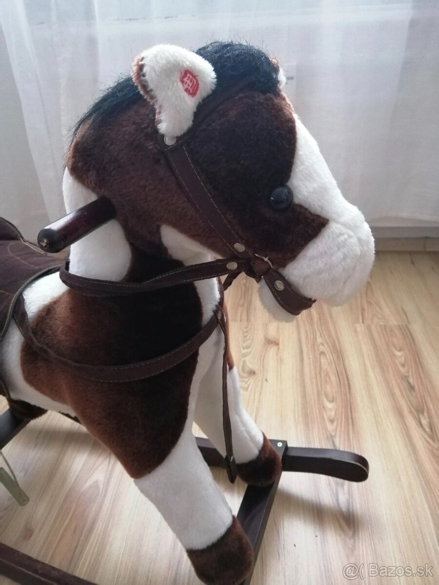 Interaktívny húpací koník - 4