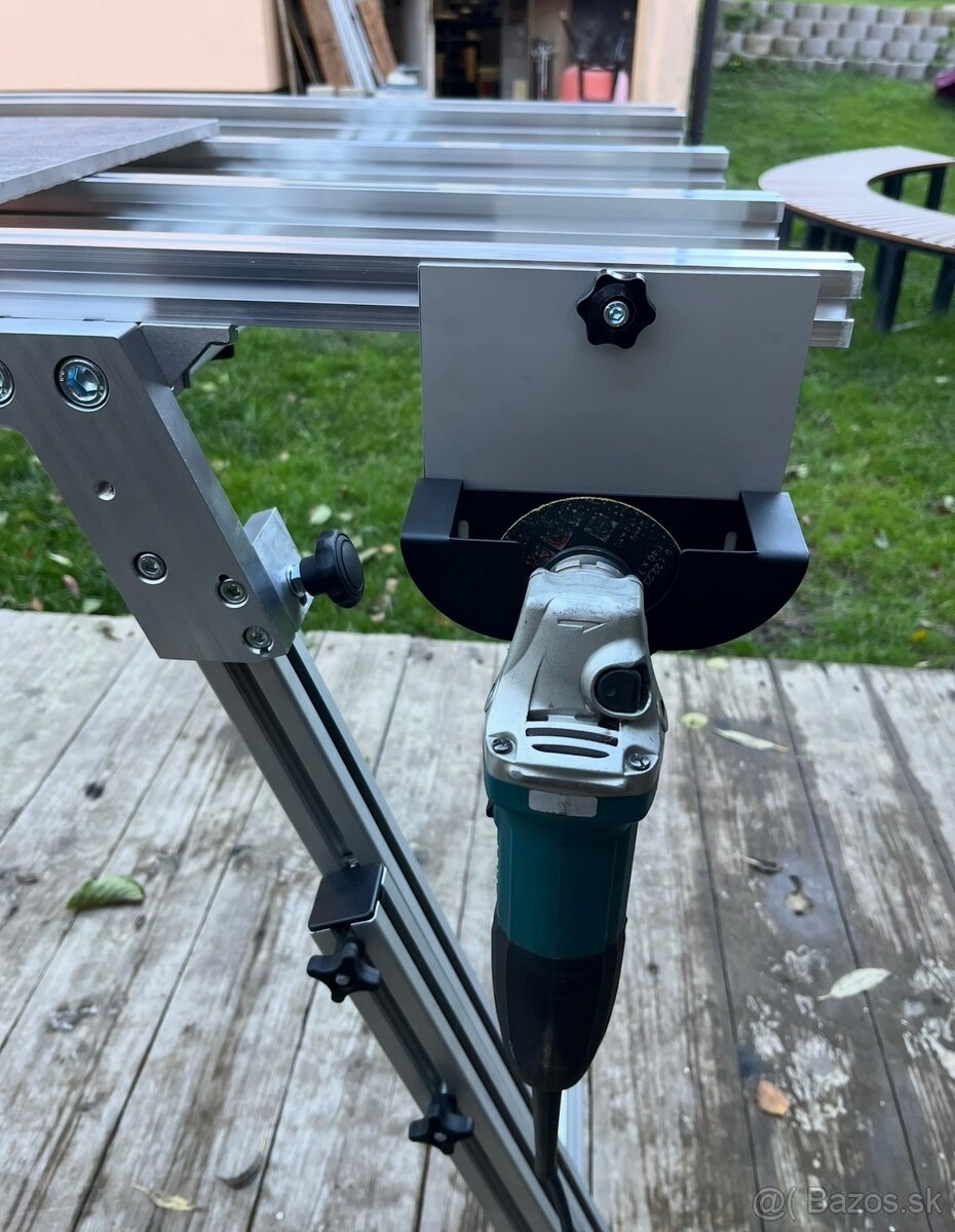 STÔL PRE OBKLADAČOV - 4