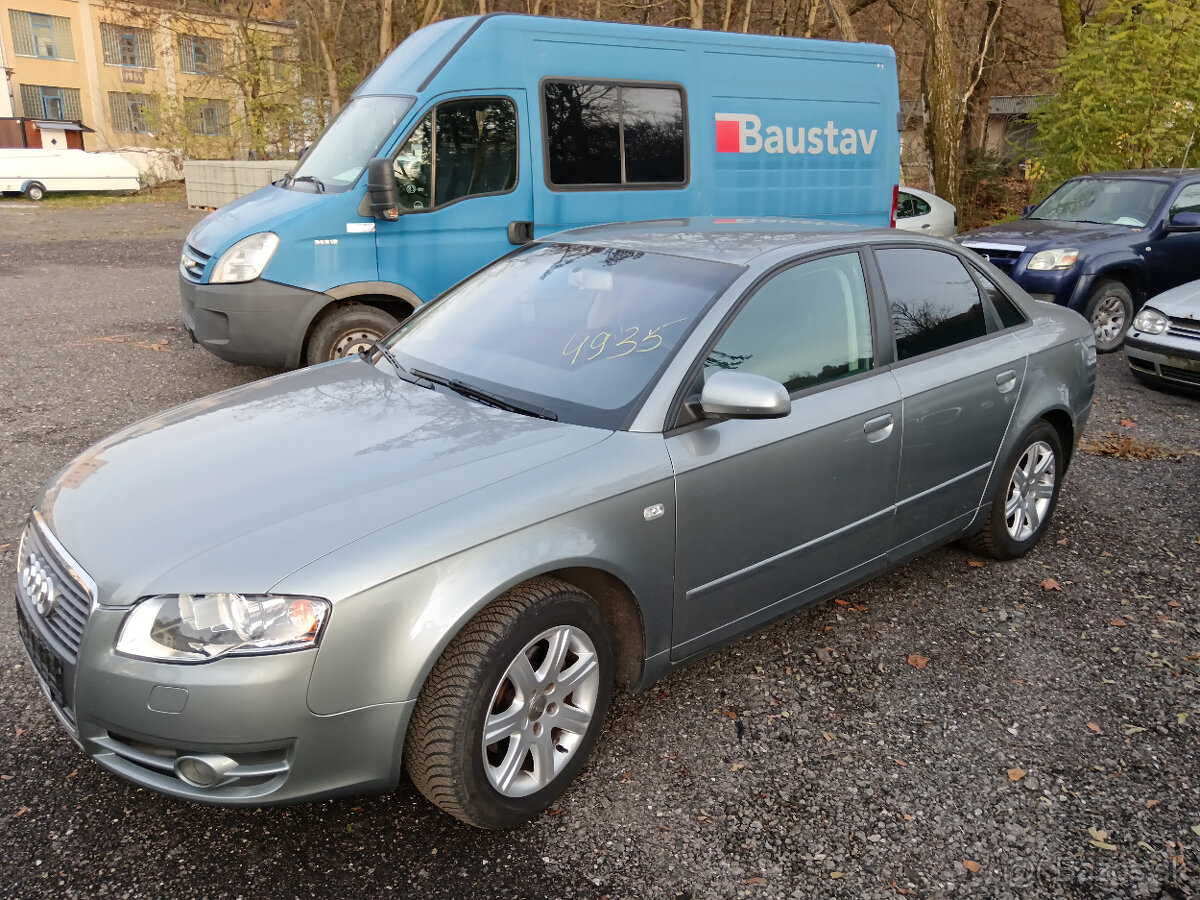 Audi A4 85 KW klima výhřev - 4