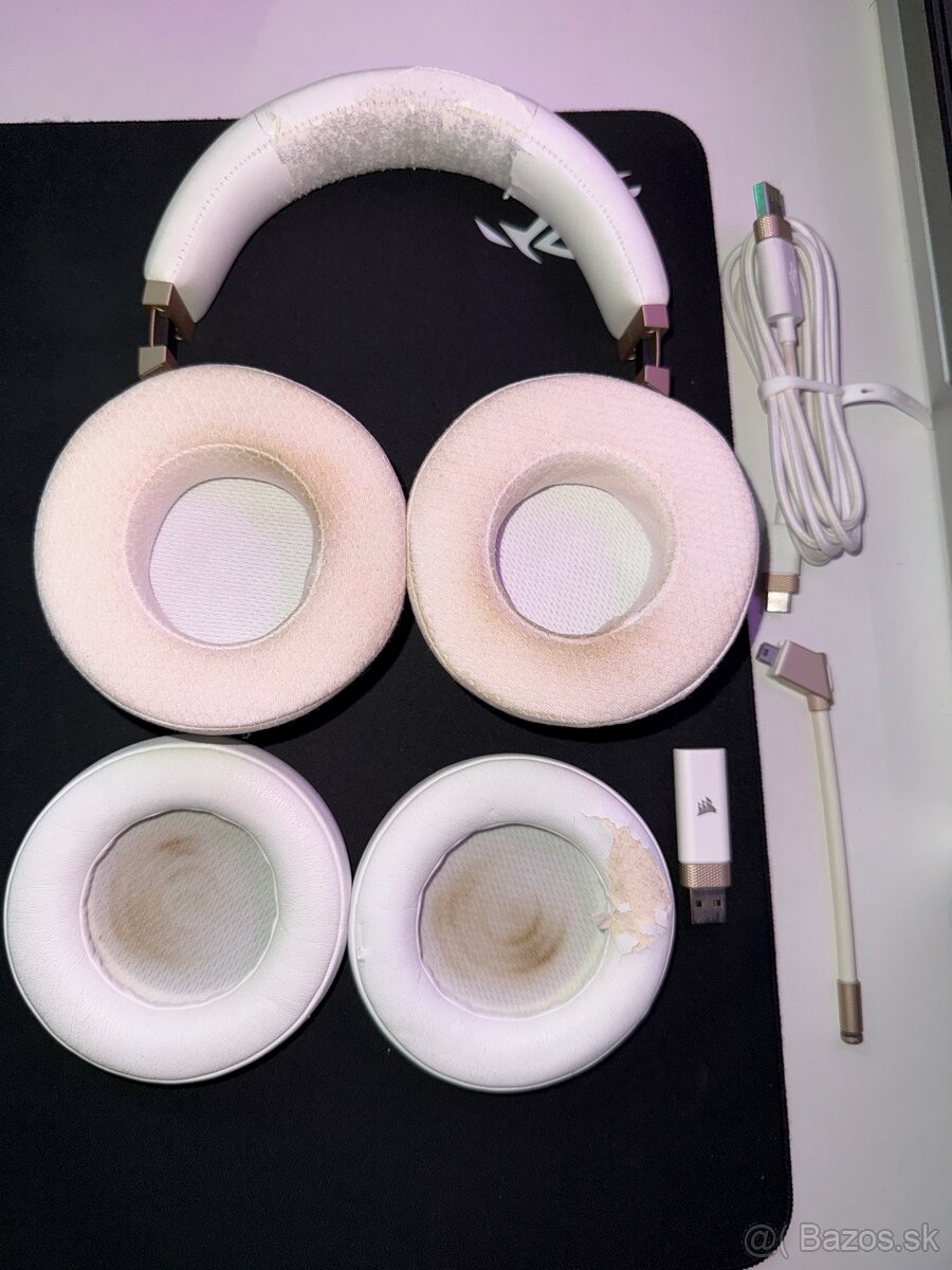 Corsair Virtuoso RGB Wireless - 4