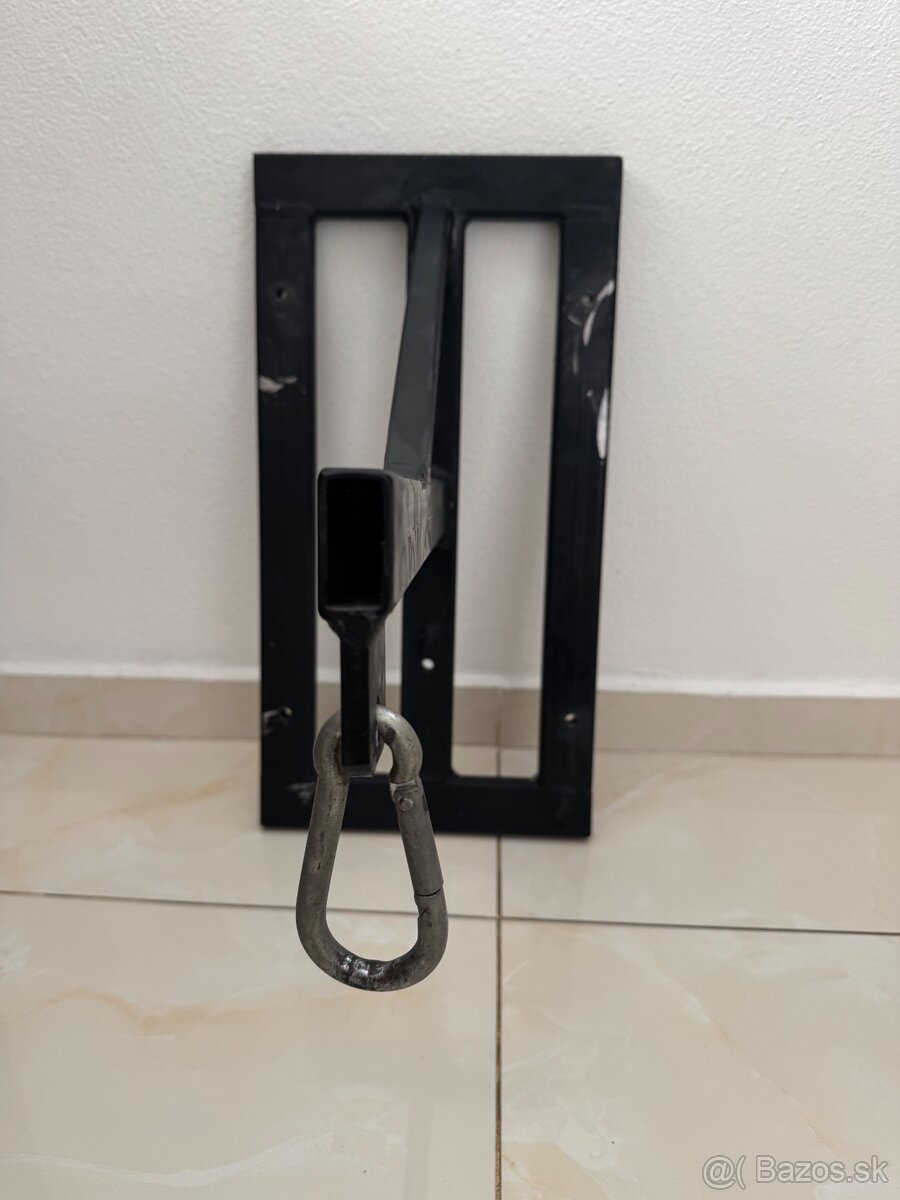Držiak na boxovací mech - 4
