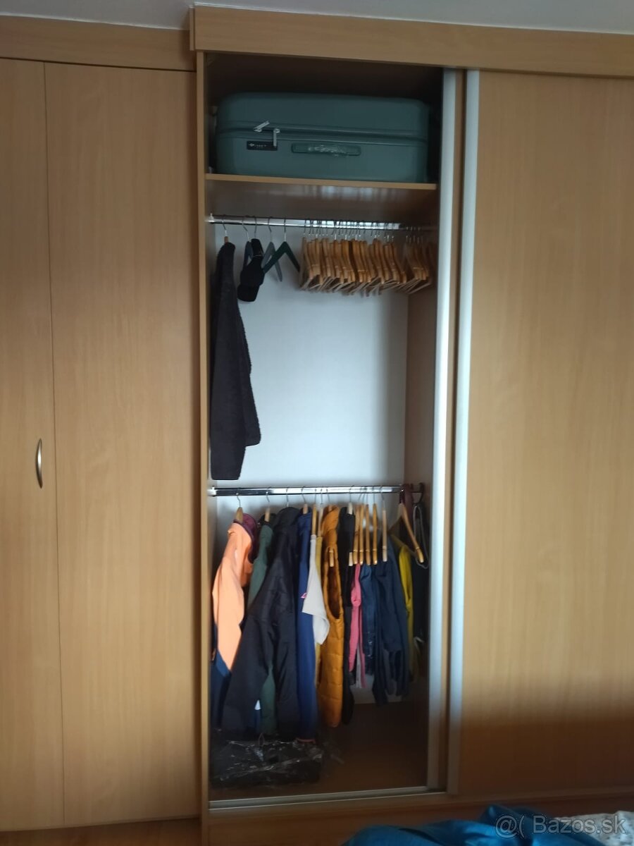 Vstavana skrina - 4