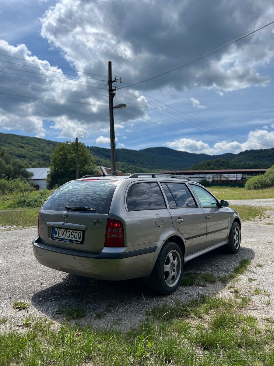Škoda Octavia 1 - 4
