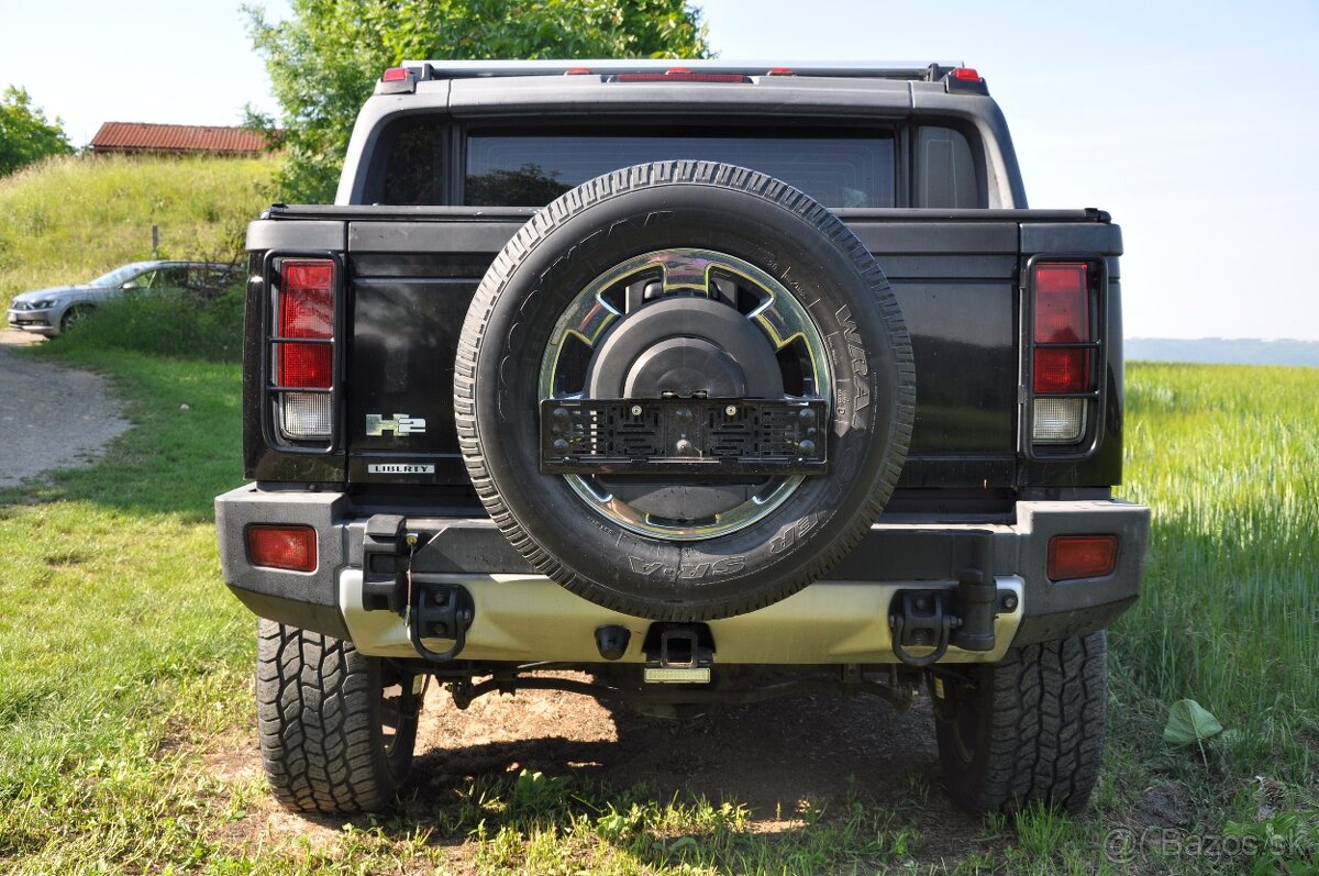 HUMMER H2 SUT Pick up, poslední model 6.2 V8 - rok 2008