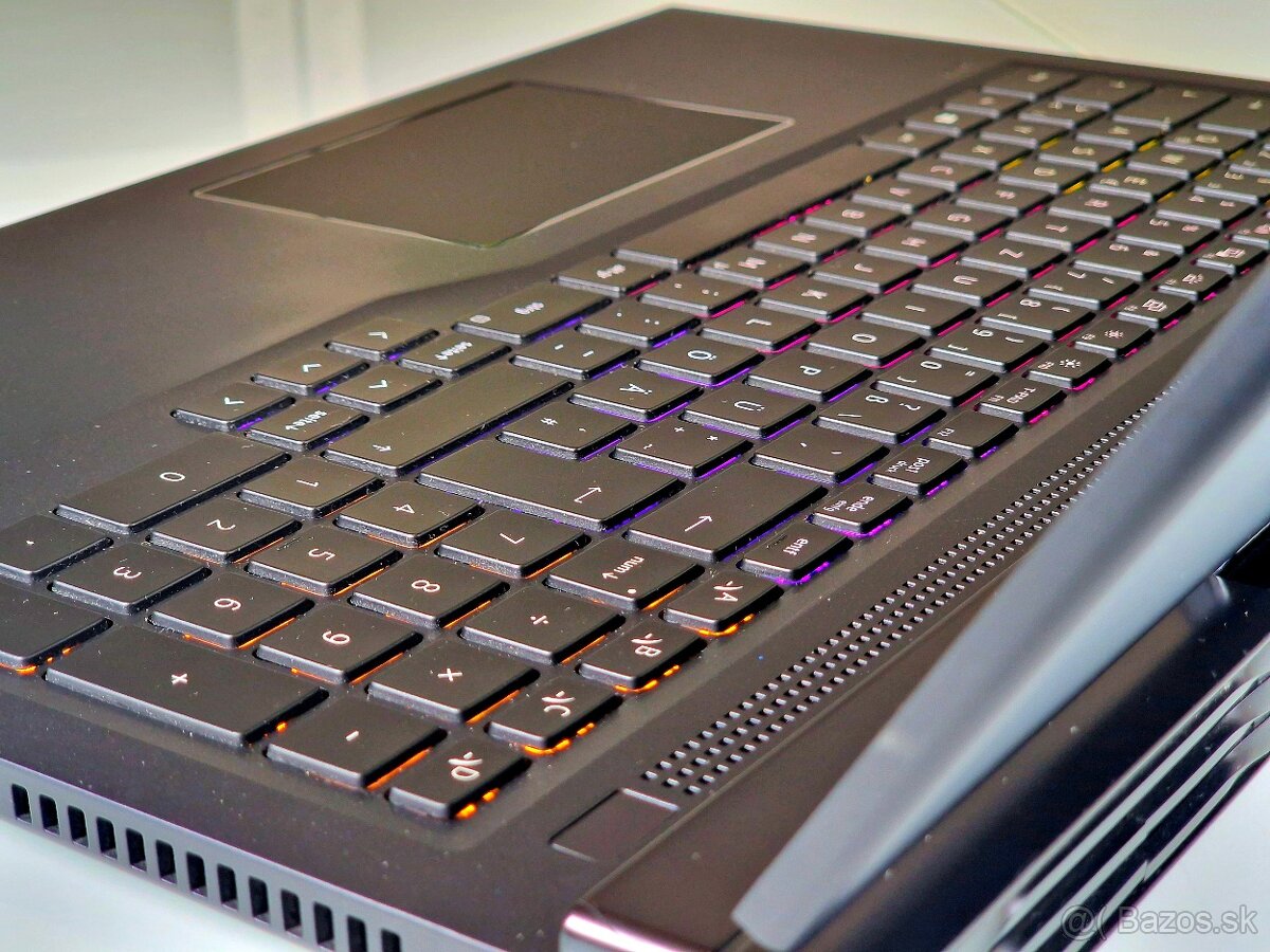 Herný notebook DELL G7 | i7-10750 | RTX 2060 | 32gb | ZÁRUKA - 4