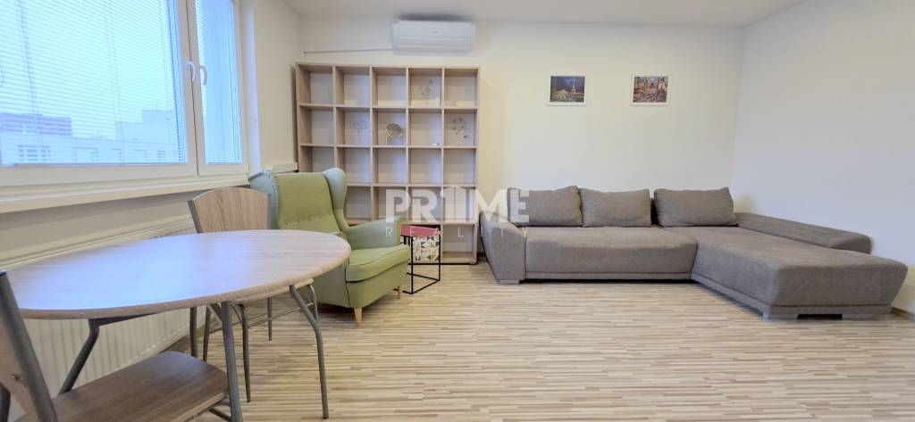 MODERNÝ 2i byt, REKONŠTRUKCIA, KLÍMA, MOZARTOVA ulica, Horsk - 4