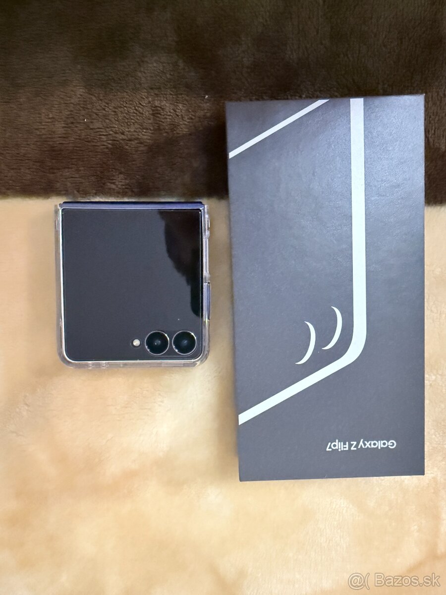 Predam Samsung Z Flip7 12GB/512GB - 4