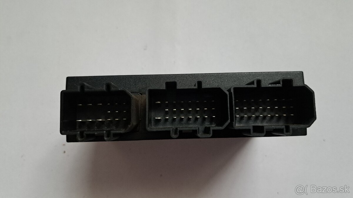 Riadiaca jednotka 1CO 959 799 A - 4