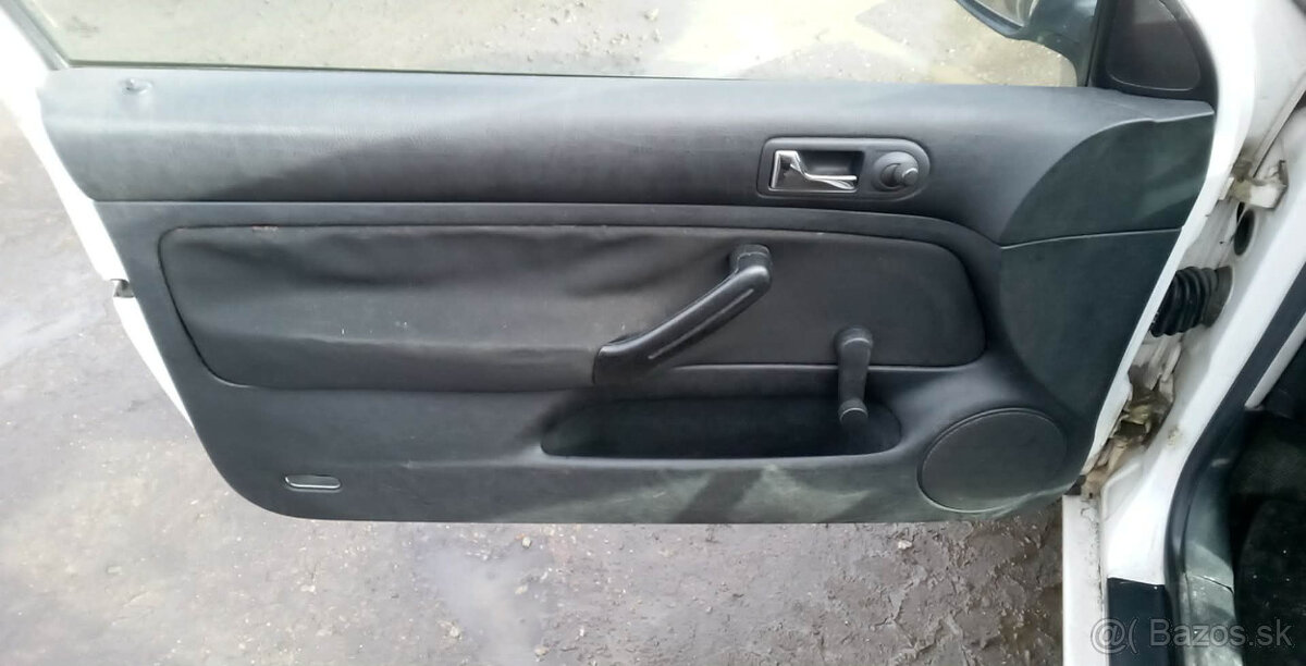 Volkswagen Golf 1,4i 55kw - 4