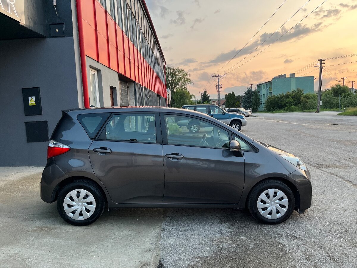 Toyota Verso-S 1.3 Benzin = r.v 2013, 171889km , Top Stav = - 4
