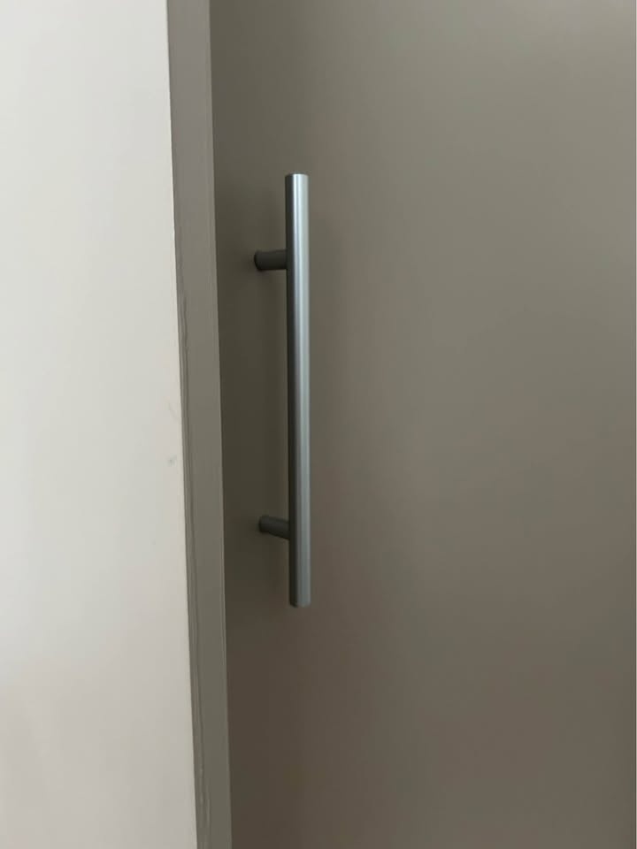 Šatniková skriňa Baker 180x215cm / Dohoda - 4