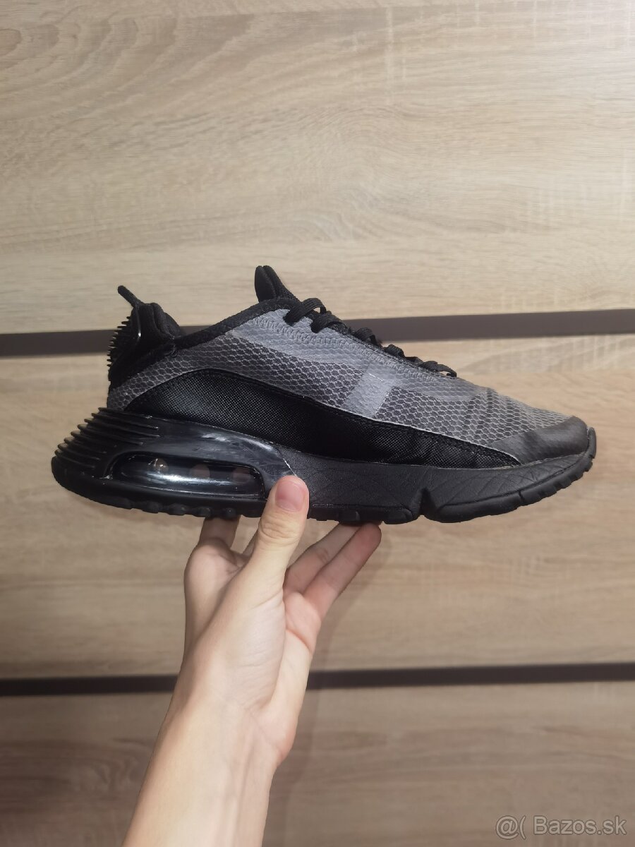 Nike Air Max 2090 - 4