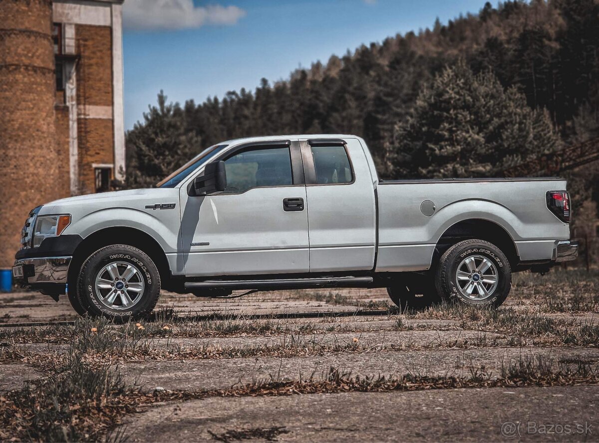 Ford F150 - 4