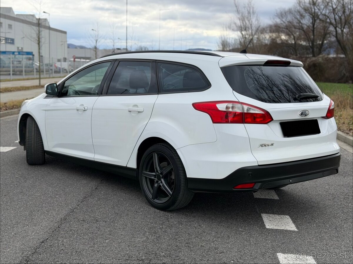 Ford Focus 1.6TdCi 85kw kombi - 4