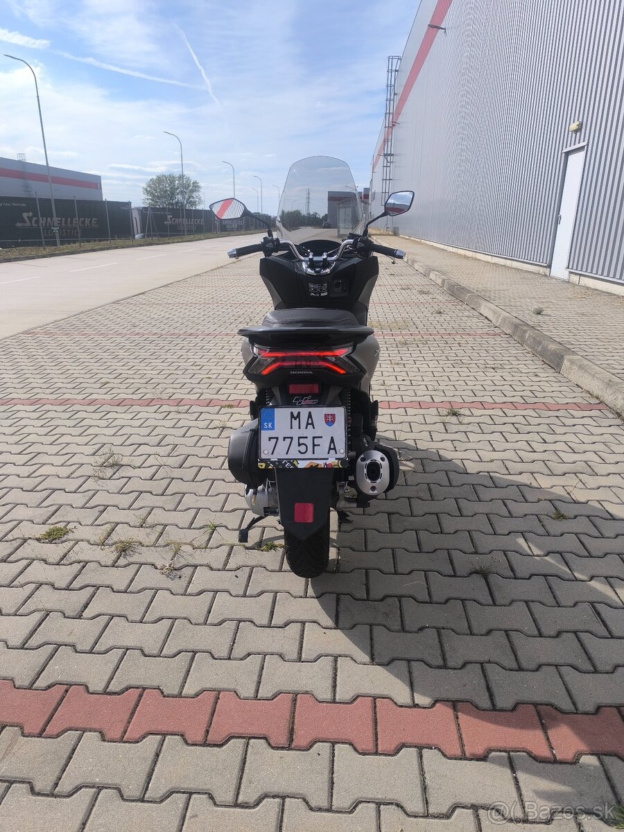 Honda PCX 125 - 4