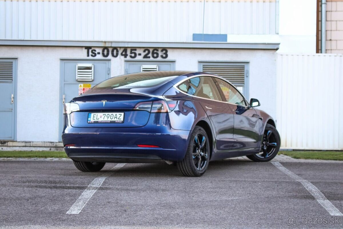 Tesla Model 3 Standard Range Plus 54kWh RWD - 4