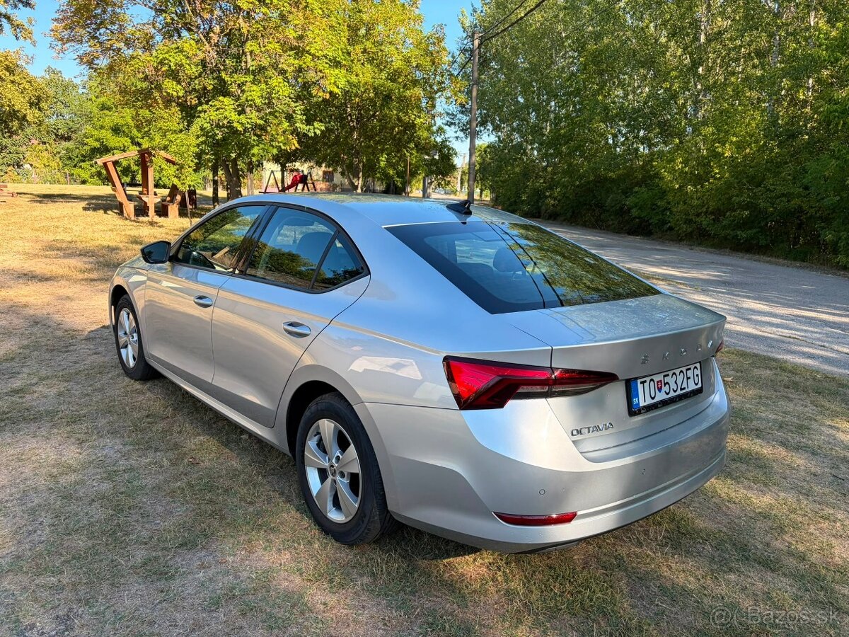 Škoda Octavia 2.0 TDI SCR Style - 4