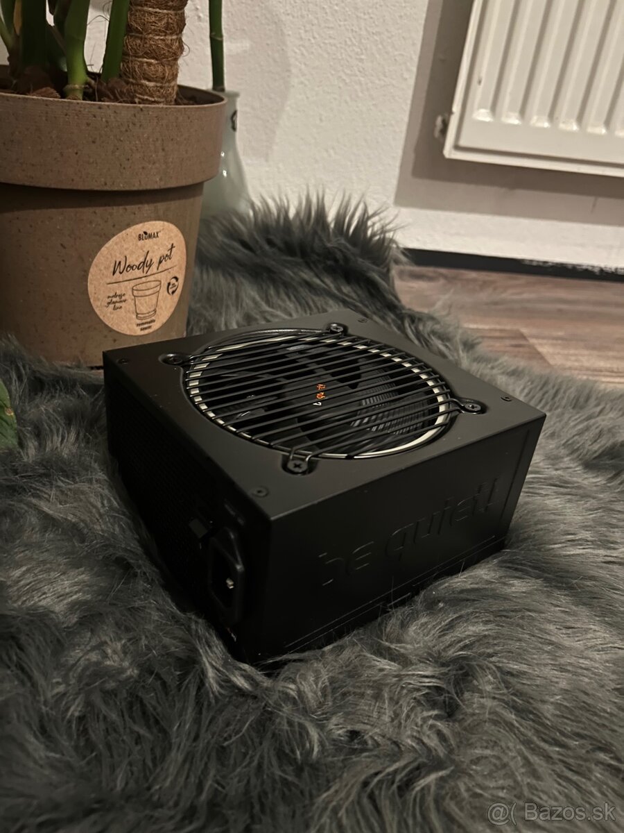 Gigabyte UD850GM 850 W Gold - 4