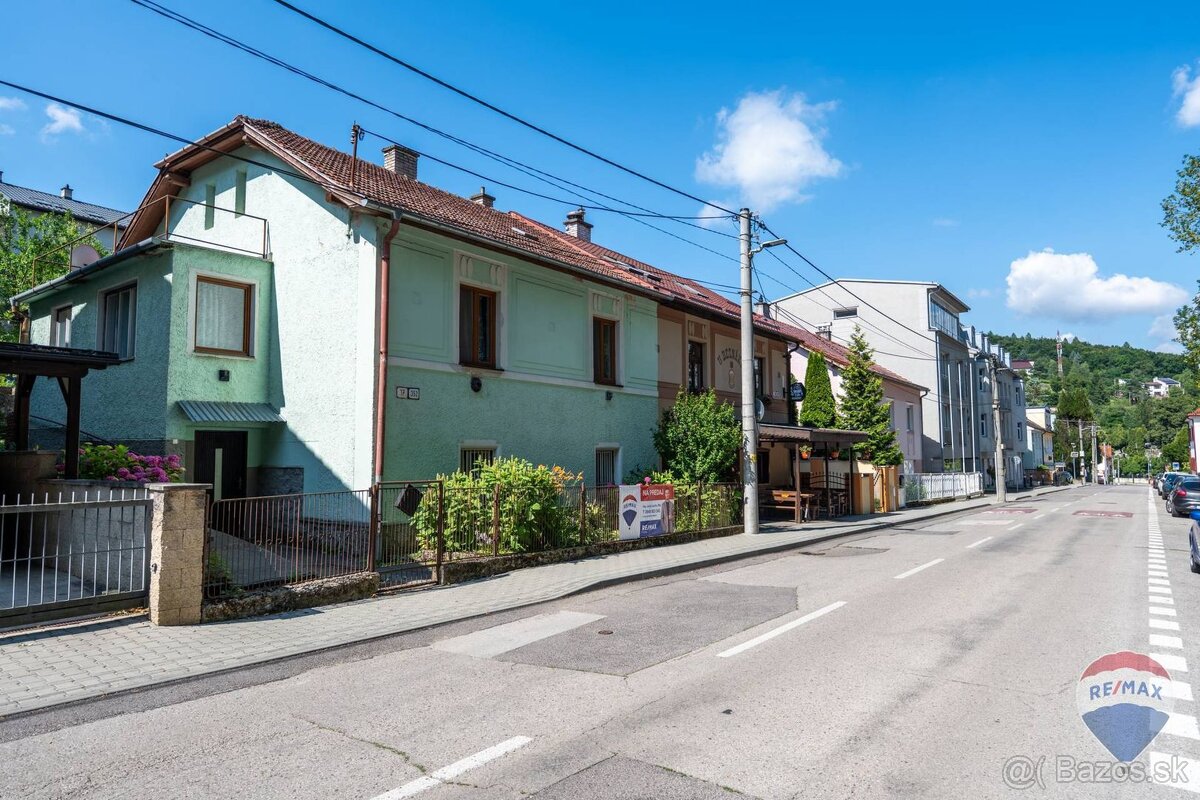na predaj rodinný dom Trenčianske Teplice centrum pozemok 38 - 4