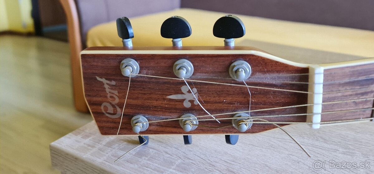 Akustická gitara CORT- ako nová - 4