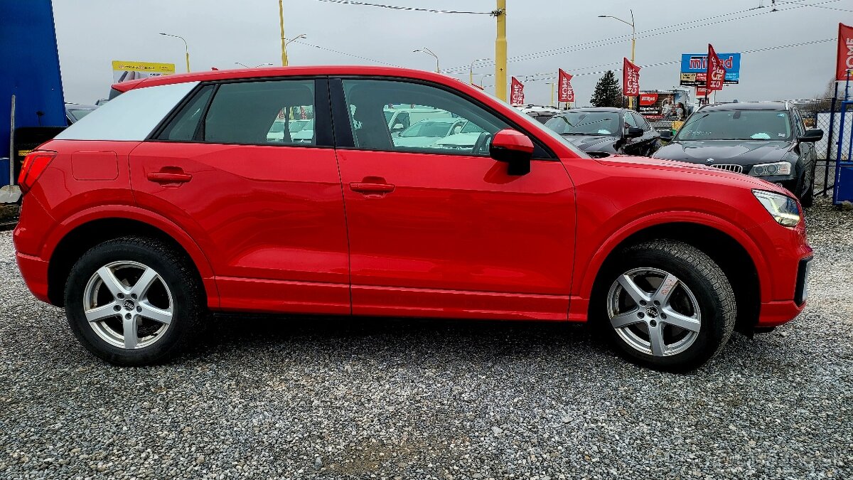 Audi Q2 1.6 TDI S tronic Sport - 4