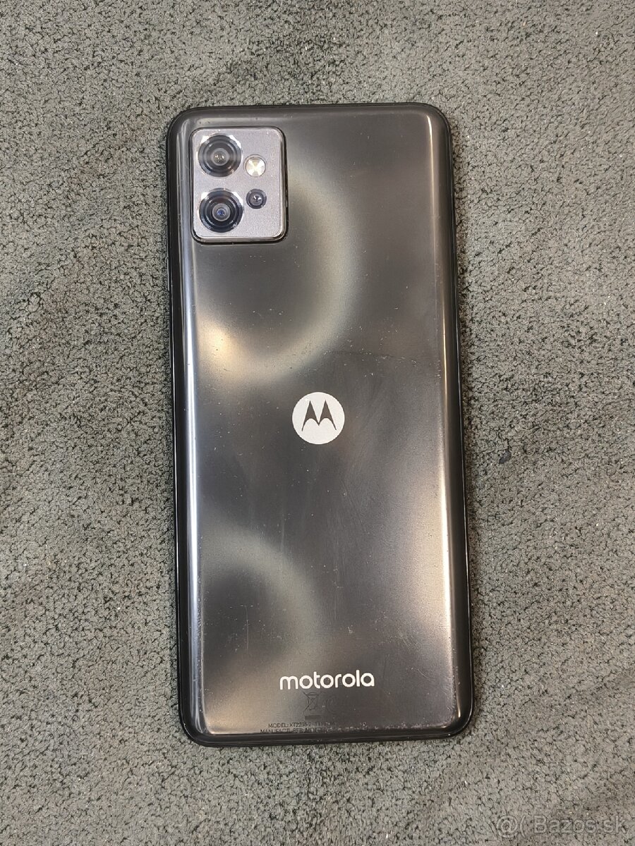 moto g32 - 4