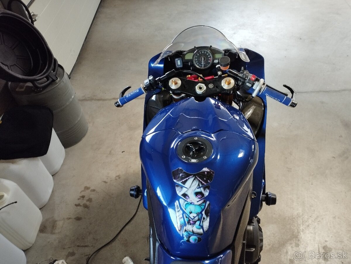 Yamaha r1 2008. - 4