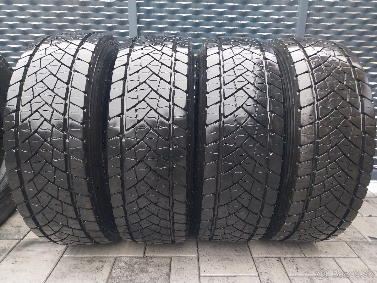 245/ 70 R 17,5 Goodyear KMX celoročné pneumatiky DOT 2022 - 4