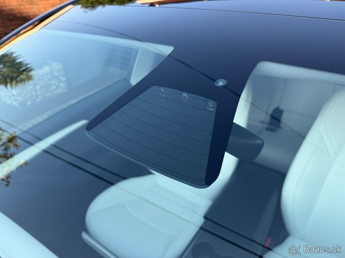 Tesla Model Y 378 KW LONG RANGE-DUAL MOTOR - 4