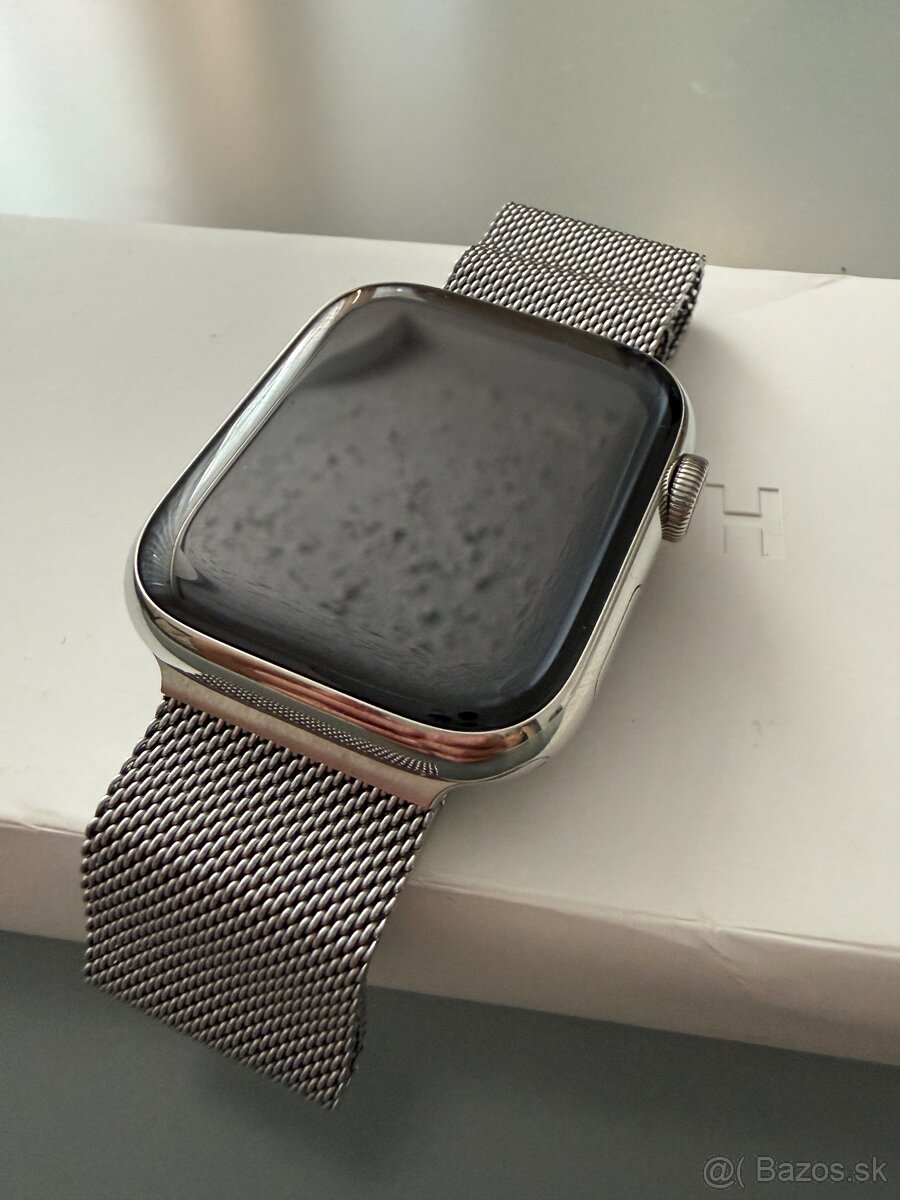 Apple Watch 9 Cellular Stainless Steel - 4