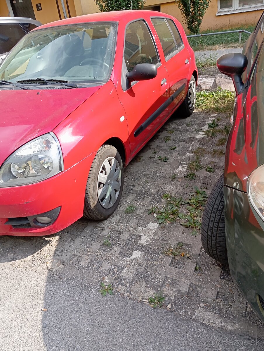 Renault Clio 1,2 - 4