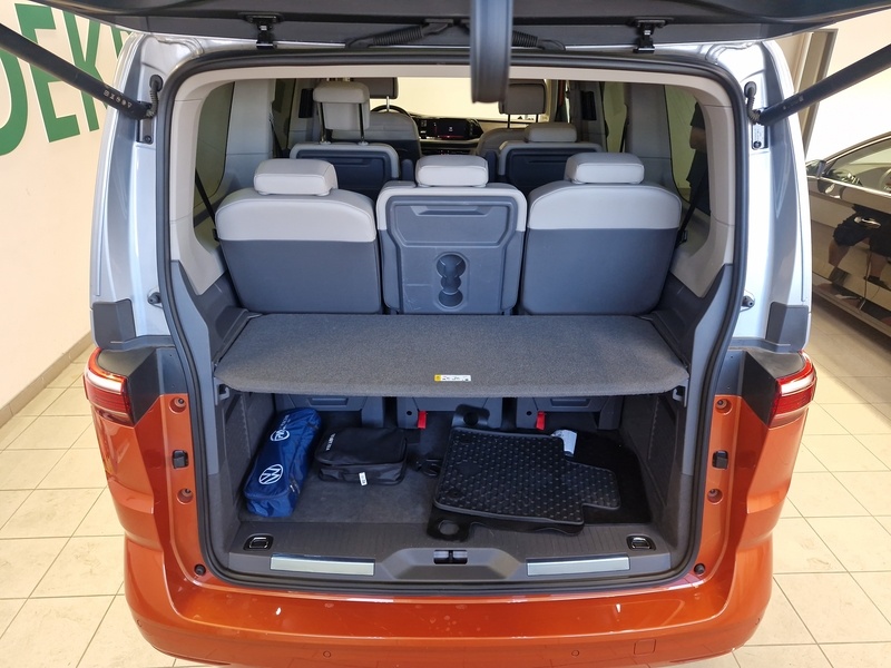 Multivan T7 LR 2.0TDI,kúp.v SR,1.majiteľ,od.DPH,záruka 2029 - 4