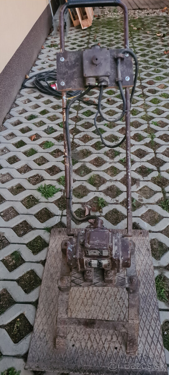 Vibračná doska - 4