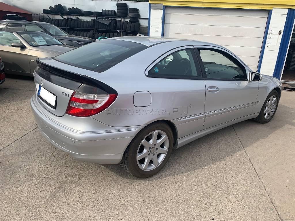 rozpredám: Mercedes triedy C model w203 C Sportcoupe 220 Cdi - 4