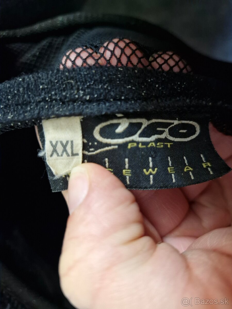 Korytnačka UFO Plast + kolenačky - 4