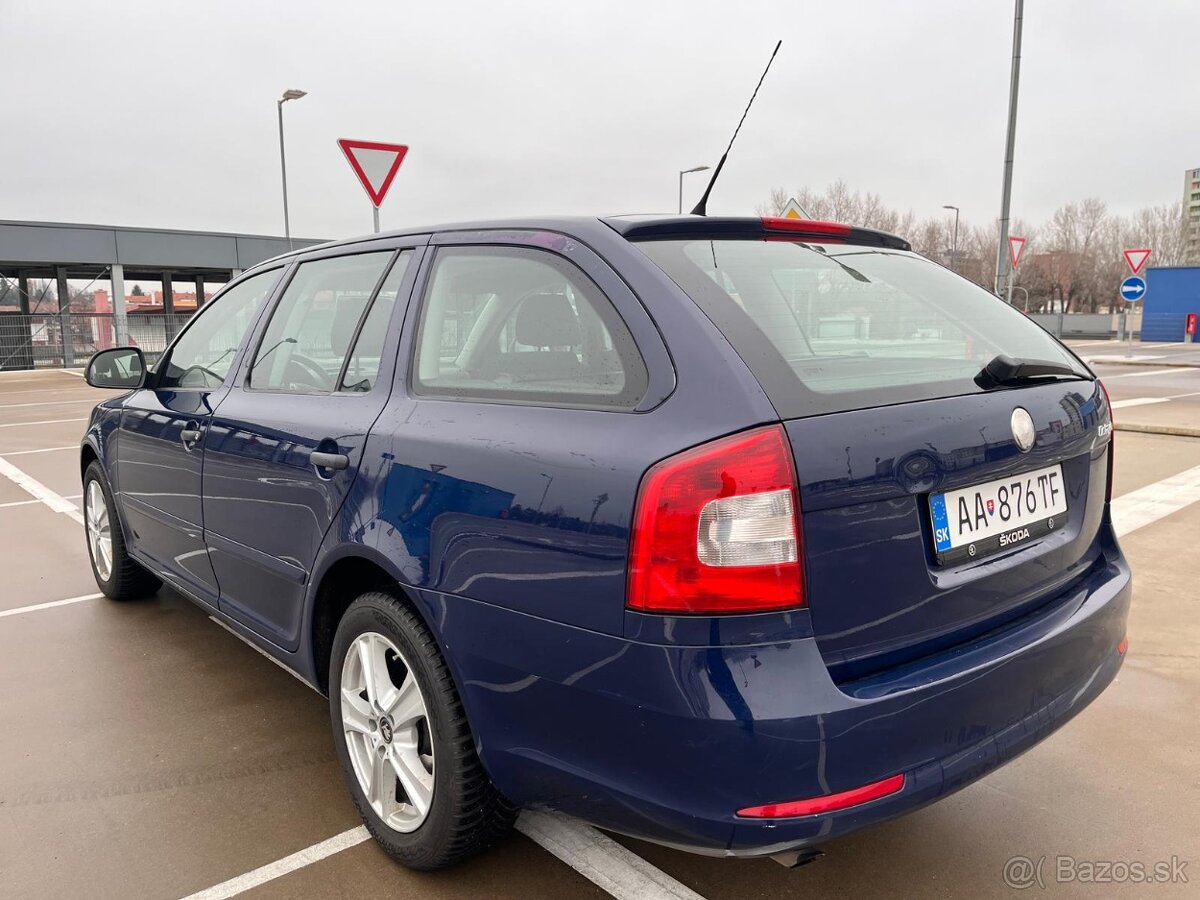 Škoda Octavia combi 1,2TSI 77kw M2011 - 4