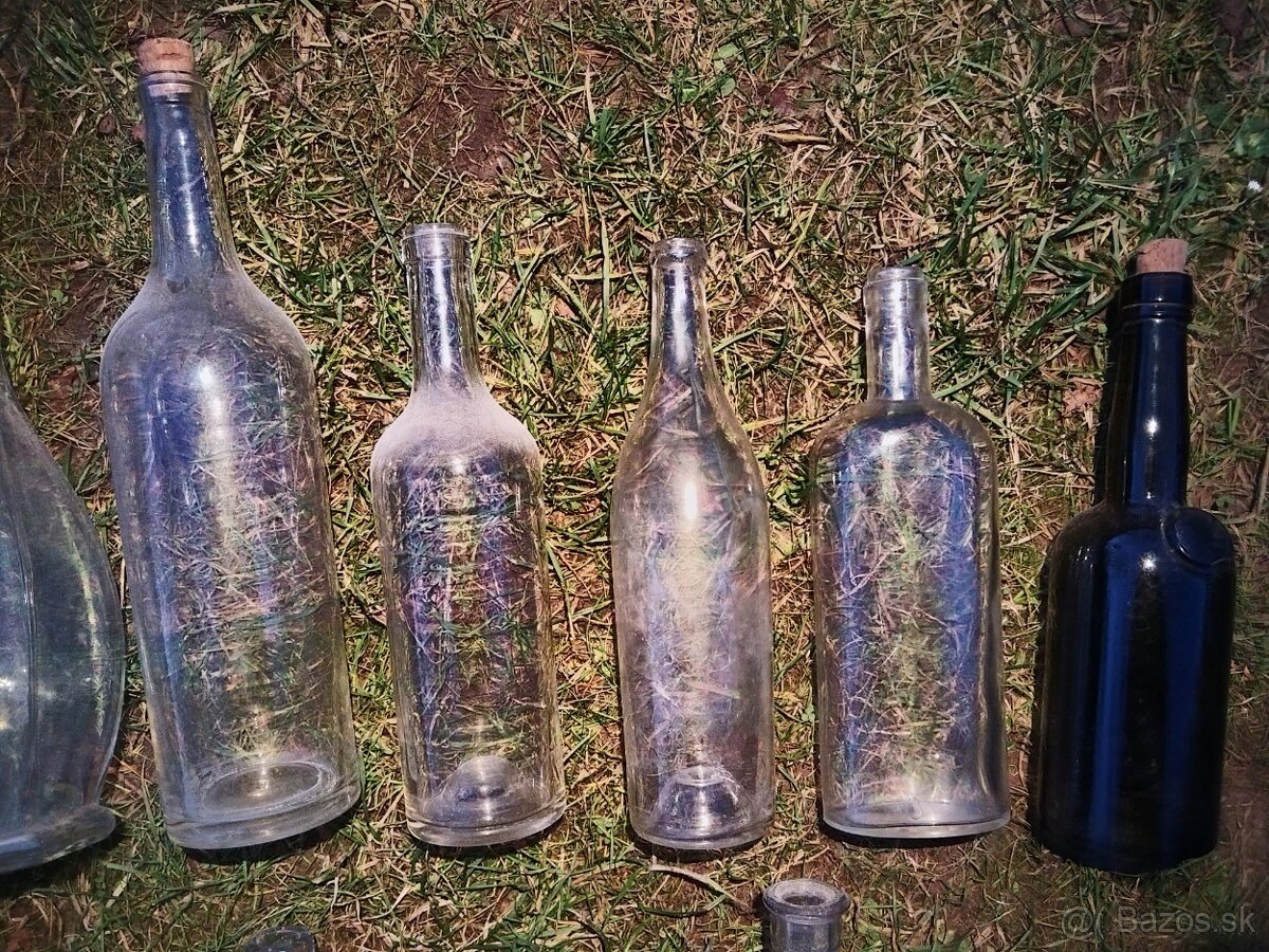 staré fľaše a poháre - 4