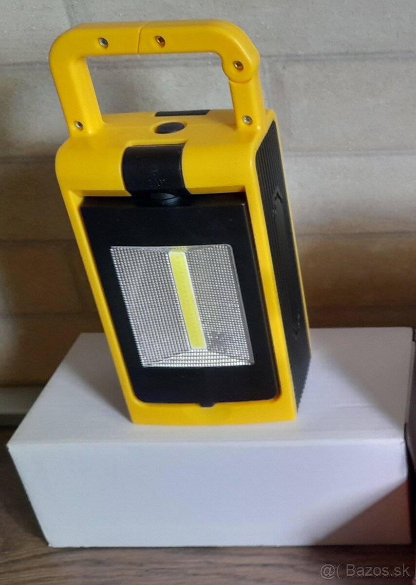 Prenosný reflektor/svietidlo - NOVÉ - 4